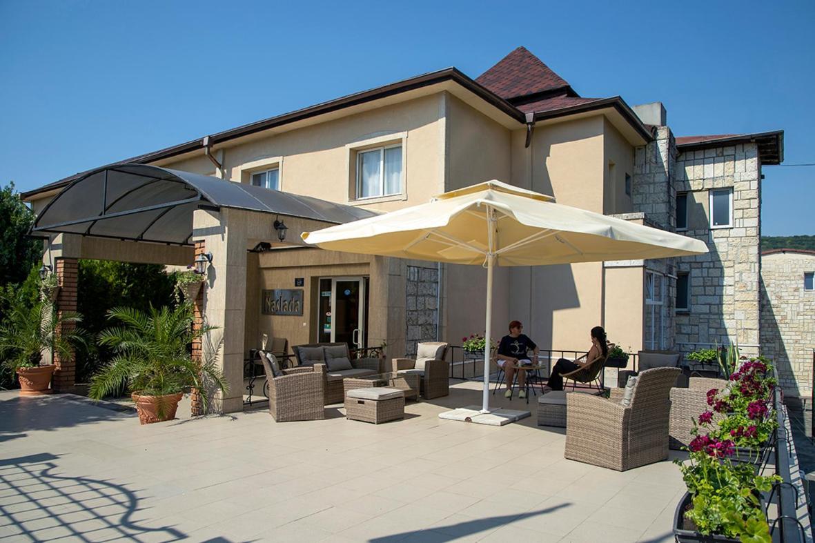 Hotel Naslada Baltschik Exterior foto